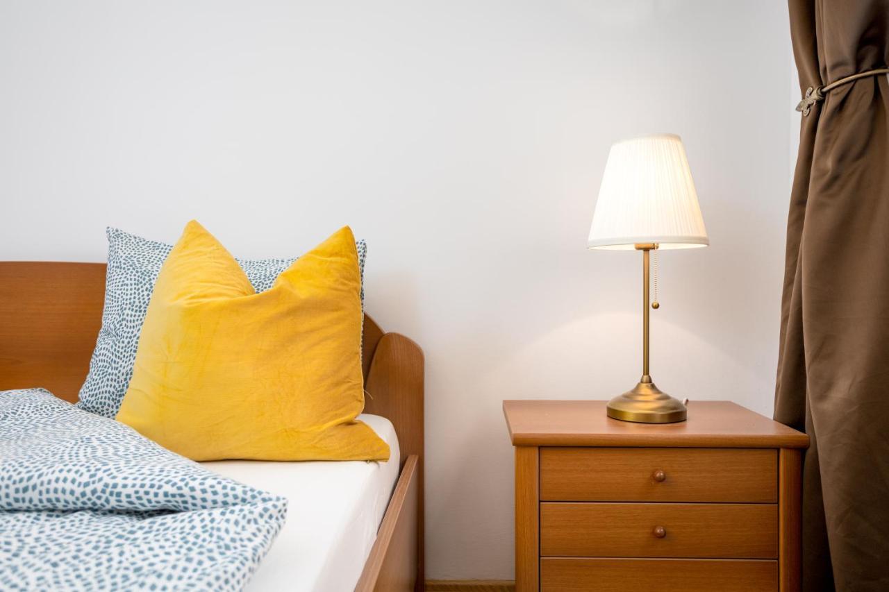 Emerald Suite With Free Parking Boedapest Buitenkant foto